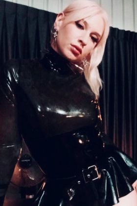  escort Mistress Ophelia Fatal (Brisbane)
